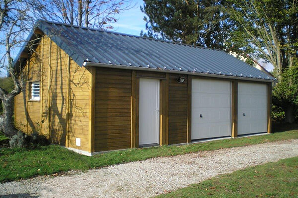 DOIZON - Garage aspect bois